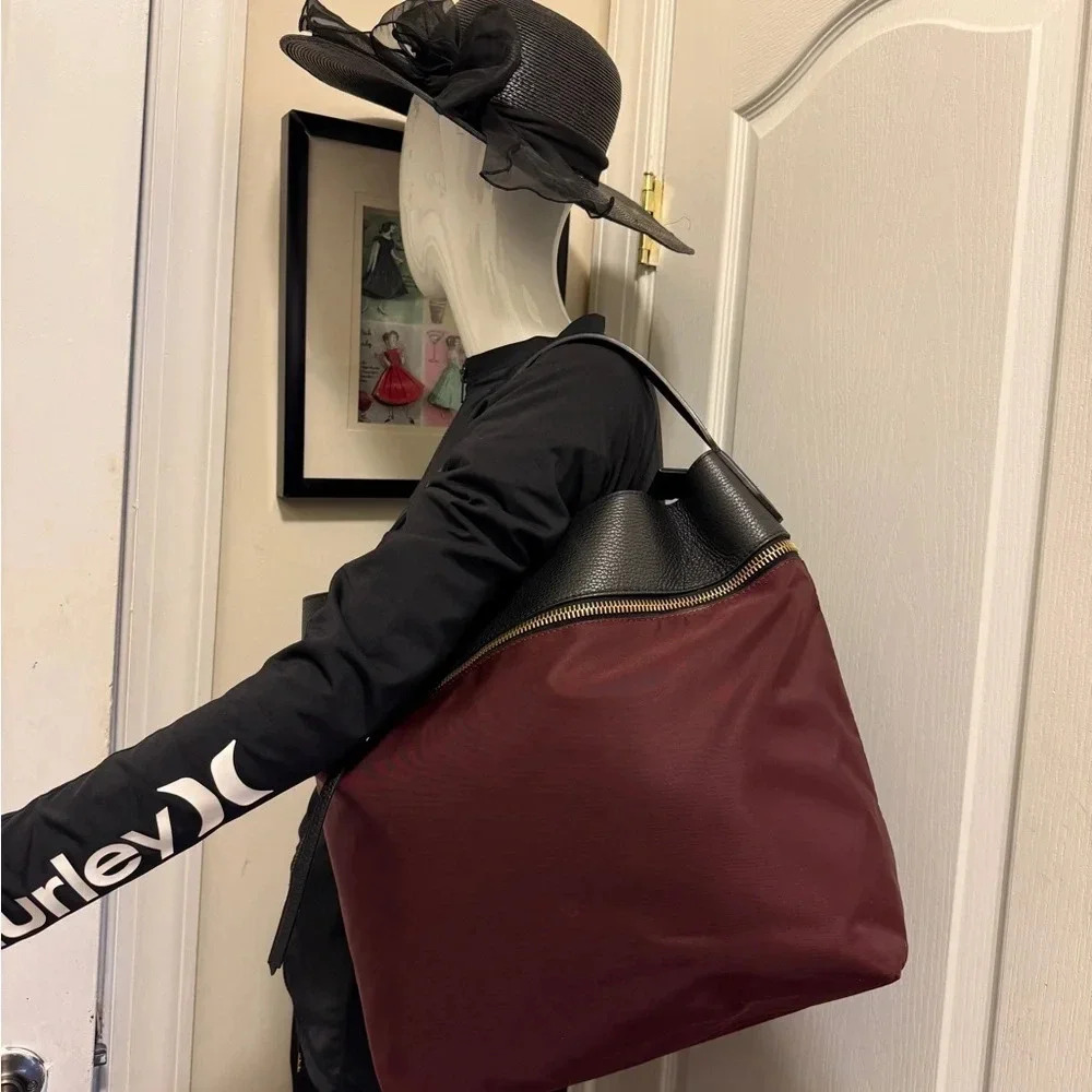 Gianni Chiarini
Leather handbag Very good condition Burgundy, Leather - Picture 6 of 14